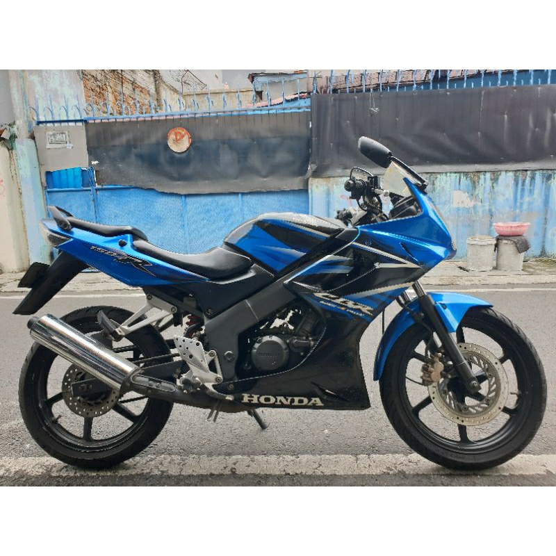 honda cbr old 2007 biru mulus full orisinil