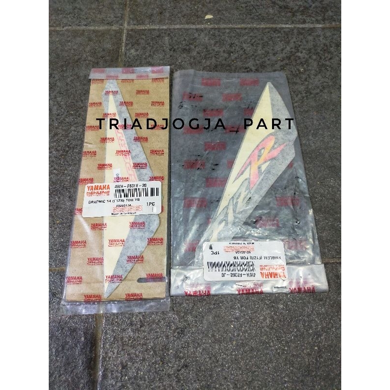 striping sticker graphic yamaha fizr f1zr 2002 hitam original