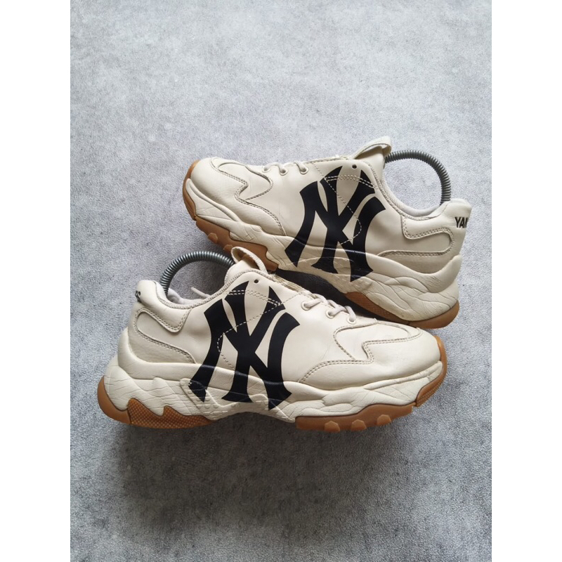 Sepatu MLB BigBall Chunky NY Yankees Second Size 40,5