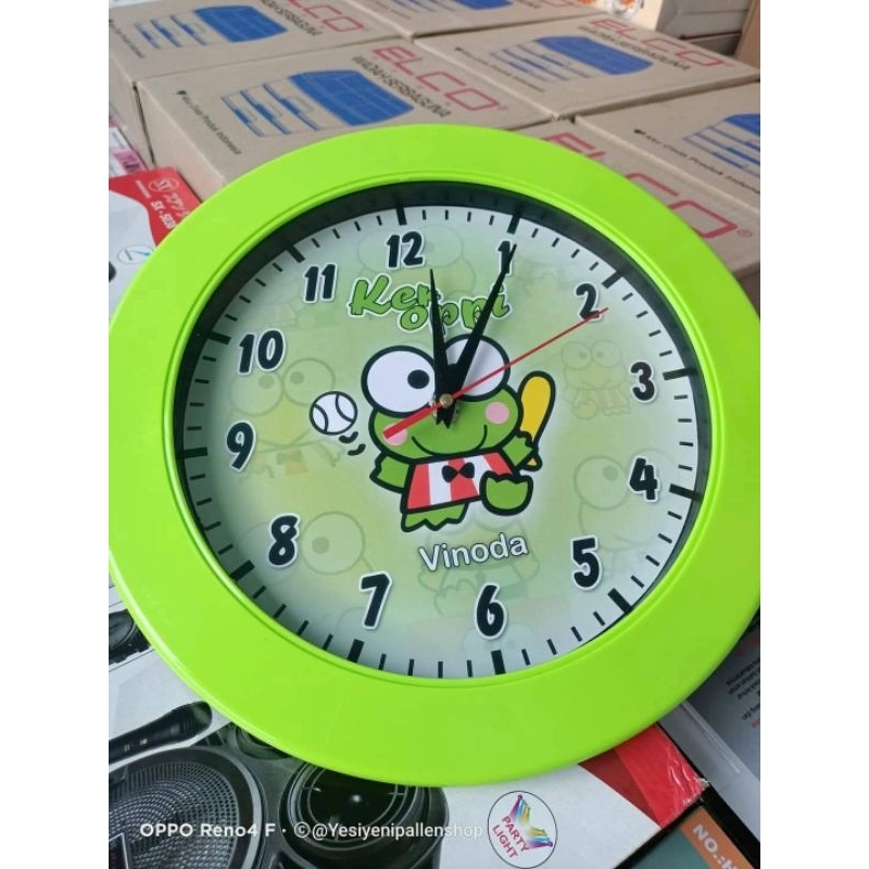 Jam Dinding Vinoda Karakter
