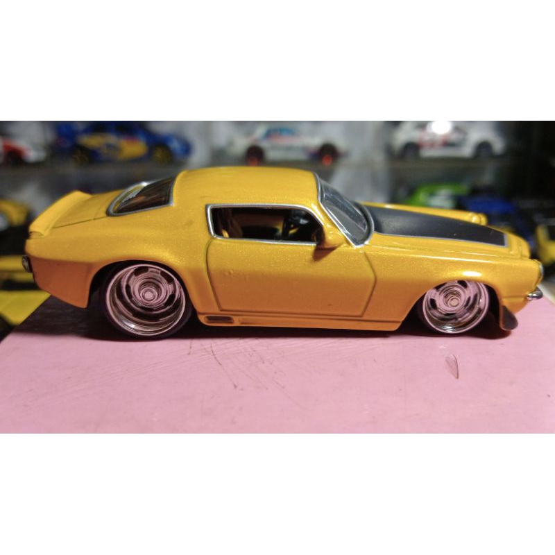 jada loose Camaro Bumblebee 1:55