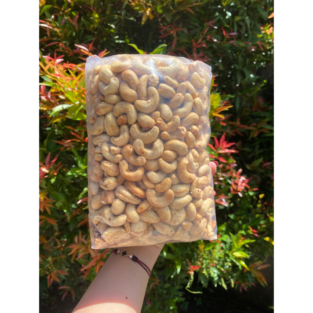 

KACANG METE MATANG ASLI WONOGIRI KUALITAS SUPER