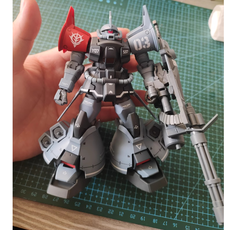 Yin Li HG 1/144 Gouf Flight Type Blue Leader Color Plamo