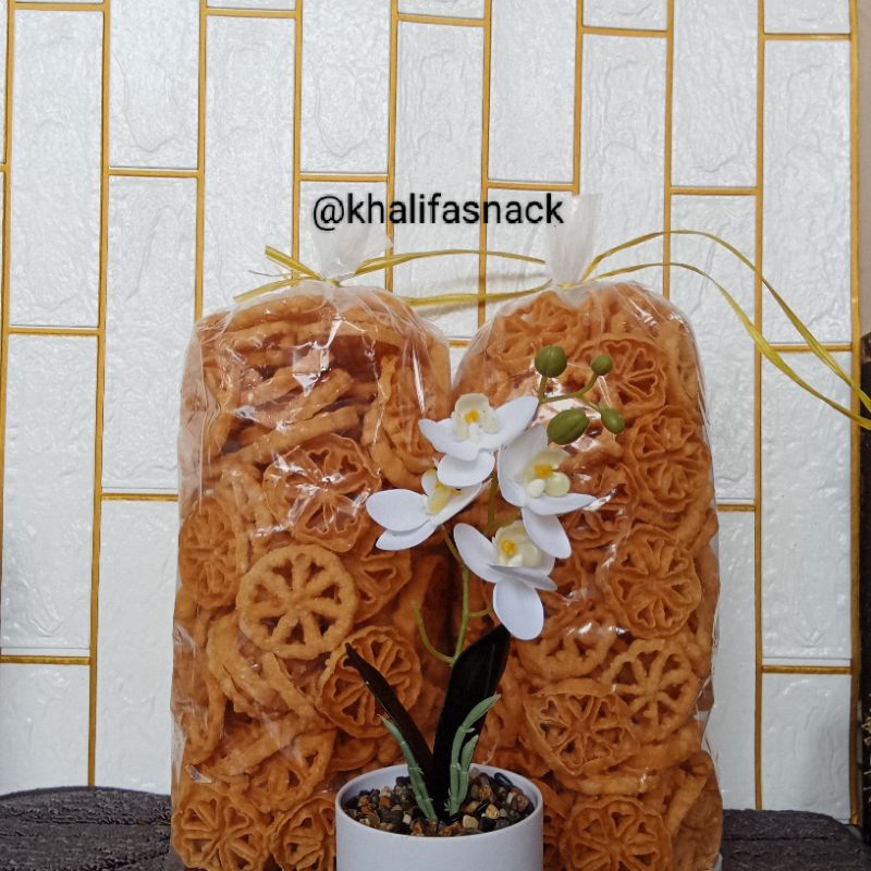 

Kembang Goyang Tradisional