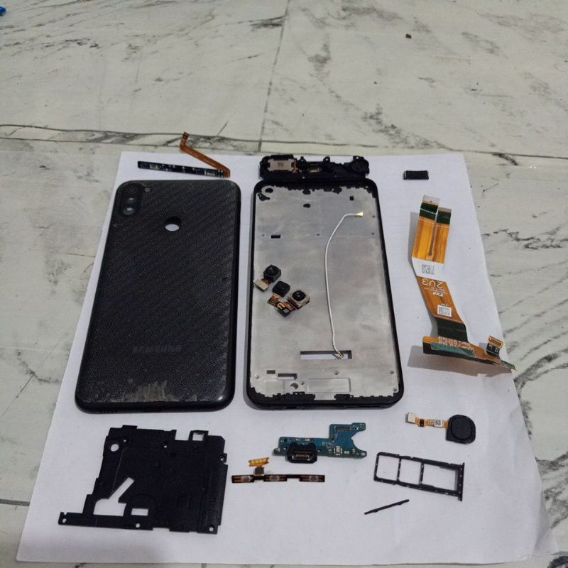 Sukucadang samsung M11 Konektor LCD SAMSUNG M11 Di flexibel Kamera samsung m11 tutup mesin ssmsung m