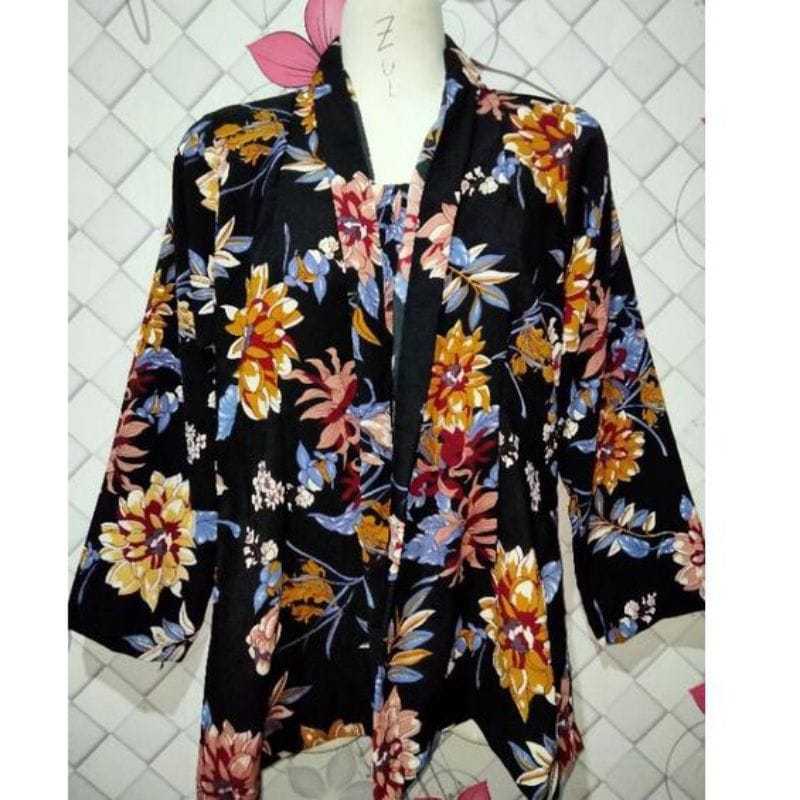 Kebaya Floral. Kebaya Jadul. Kebaya Tradisional. Kebaya Kutubaru. Kebaya Bunga