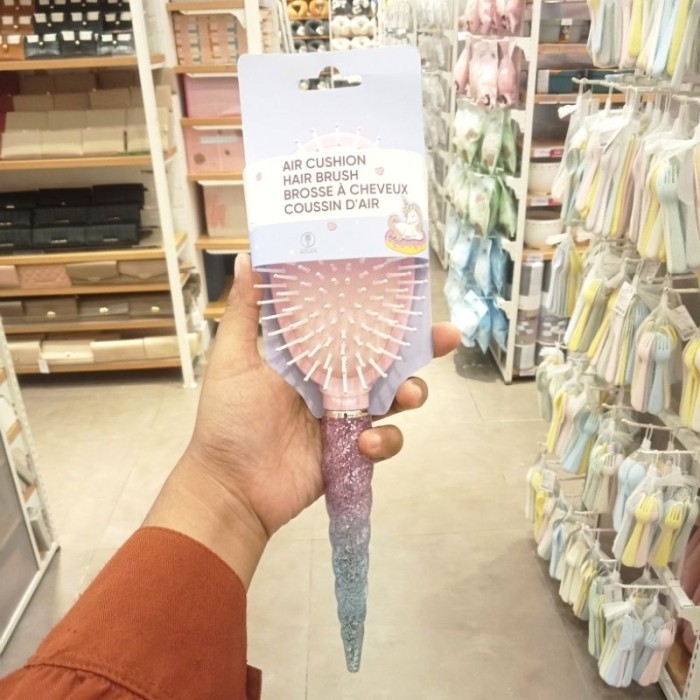 MINISO UNICORN DREAM ROUND COLORFUL AIR CUSHION HAIR BRUSH SISIR