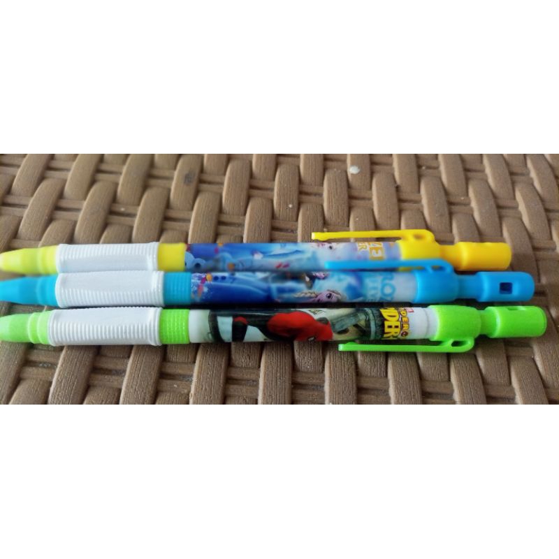 

Pensil Mekanik Pensil Klik Karakter