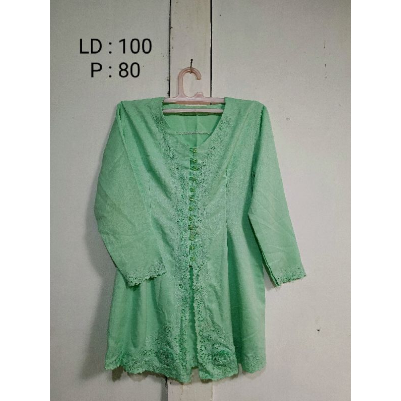 Preloved Kebaya Jumbo Atasan Tradisional