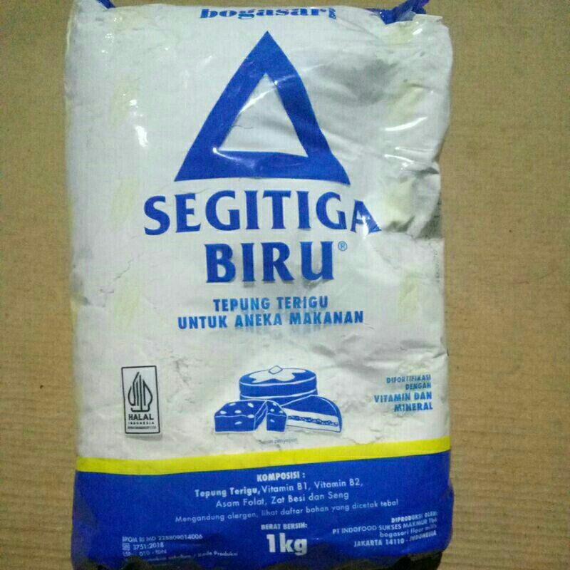 

tepung terigu segitiga biru