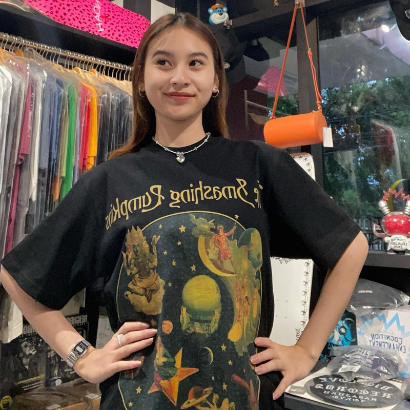 [ORI] SMASHING PUMPKINS - WORLD TOUR 1996-1997 TSHIRT BLACK Kaos Pria