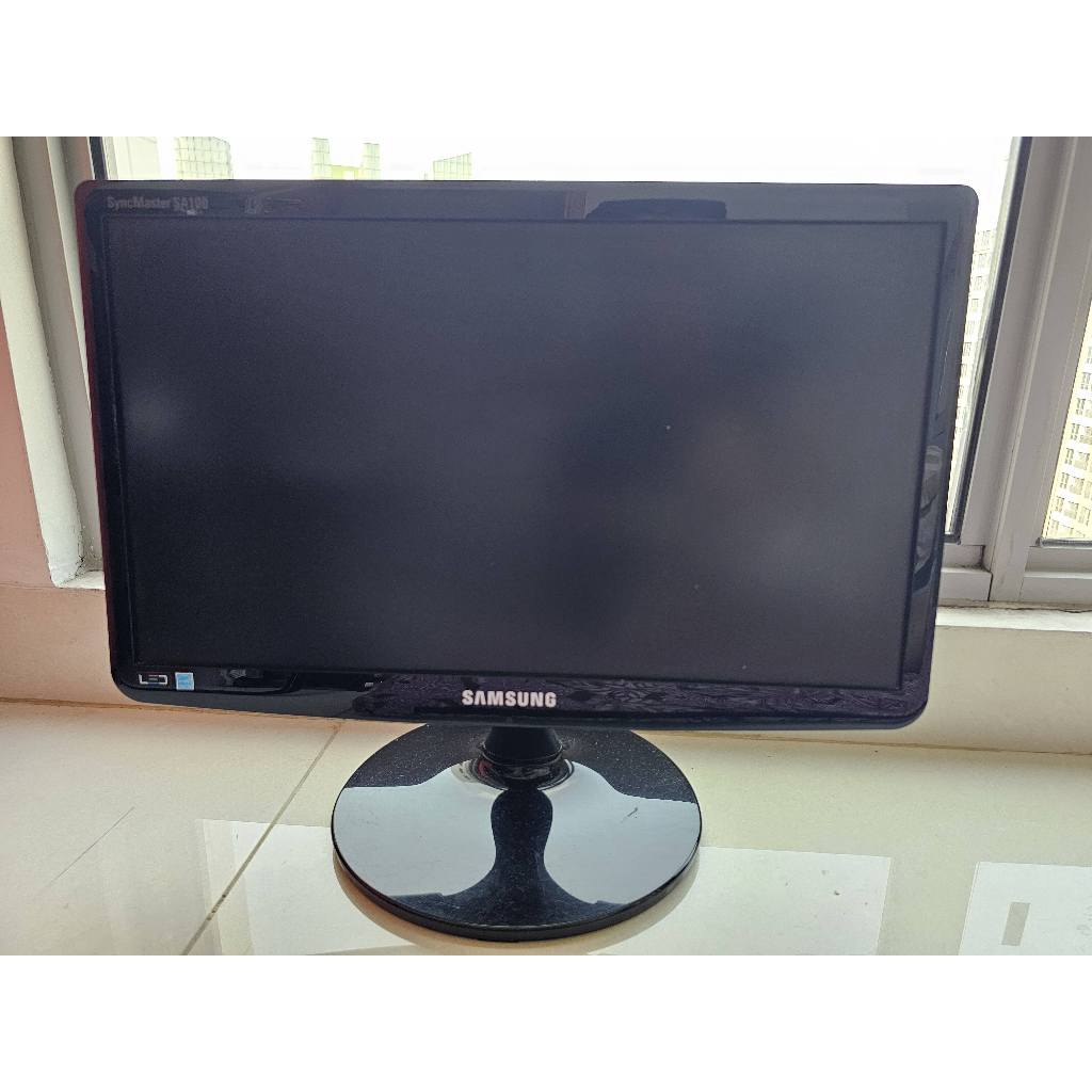 Monitor Samsung SyncMaster SA100