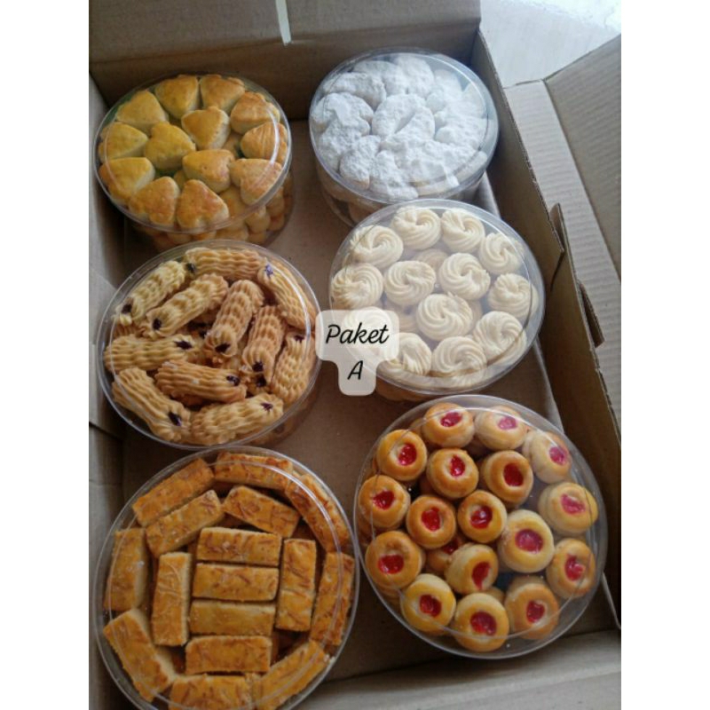 

Terlaris ! paket kue kering lebaran 1 paket isi 6 toples berat 500gr/toples