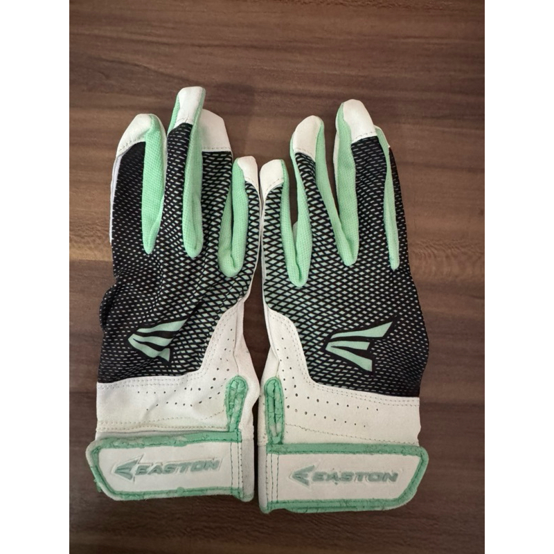 batting glove softball easton