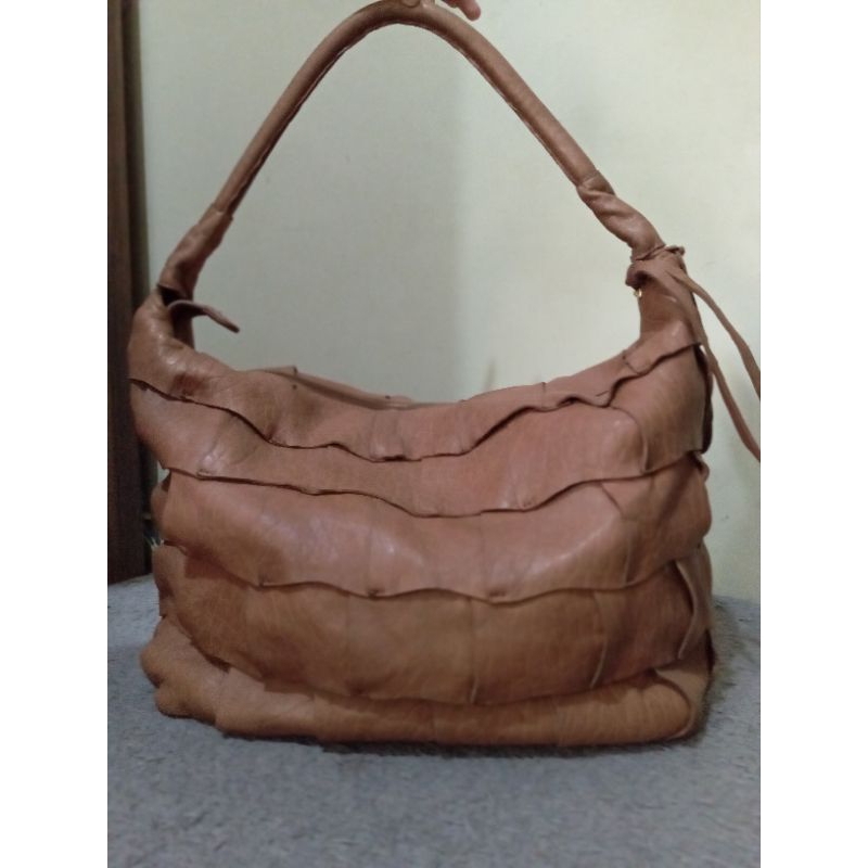 tula preloved