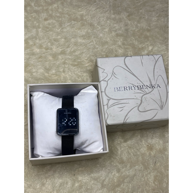 Berrybenka Jam Tangan