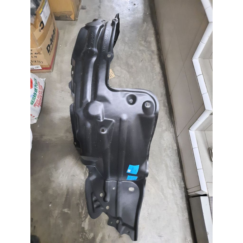 LINER FENDER DEPAN INNOVA 2008-2014