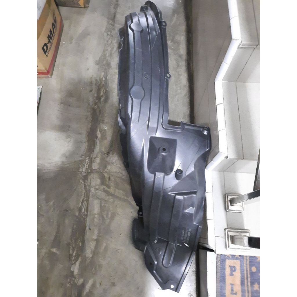 LINER FENDER DEPAN INNOVA 2016-2022
