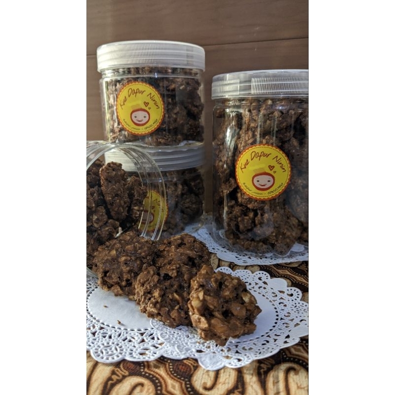 

Kue Noga Coklat Toples 800ml - Chocolate Noga Cookies