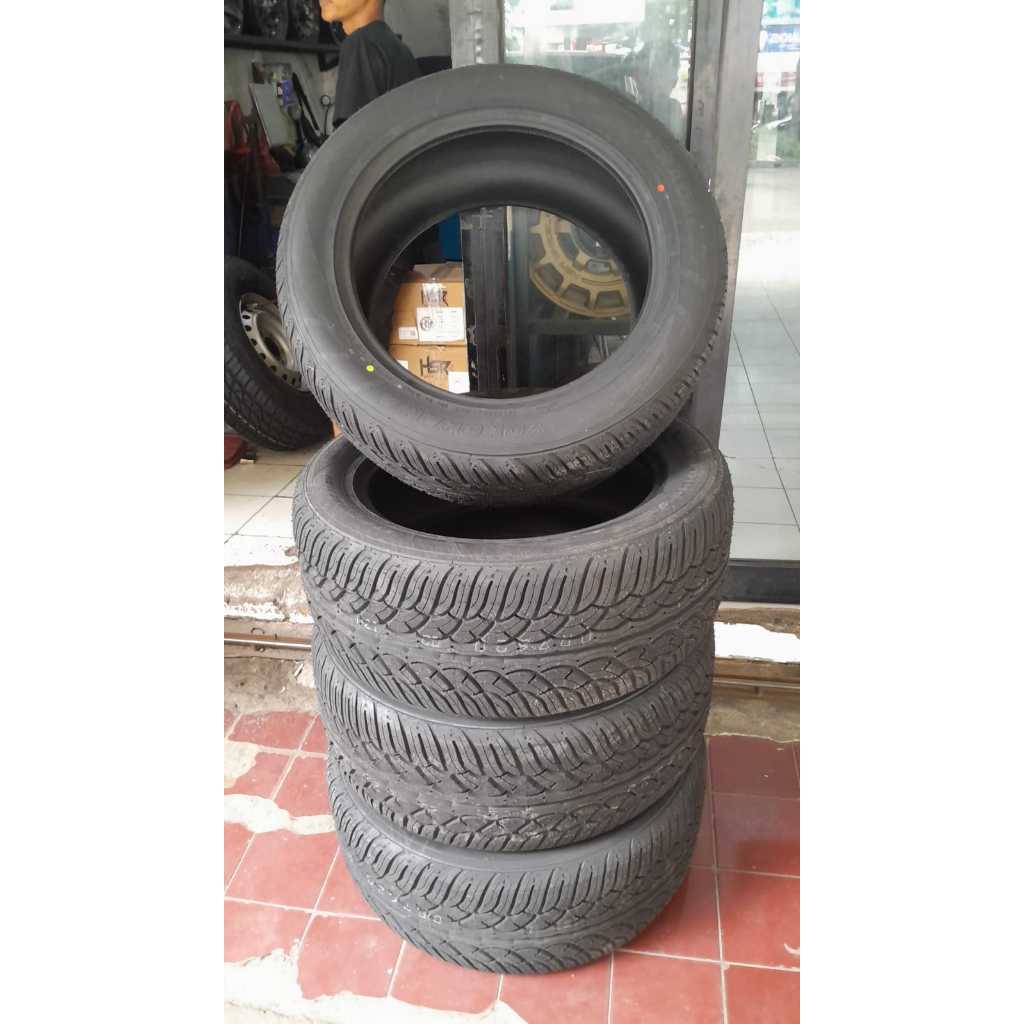 BAN MOBIL YOKOHAMA PARADA SPEC X-PA02 112V 285 50 R20