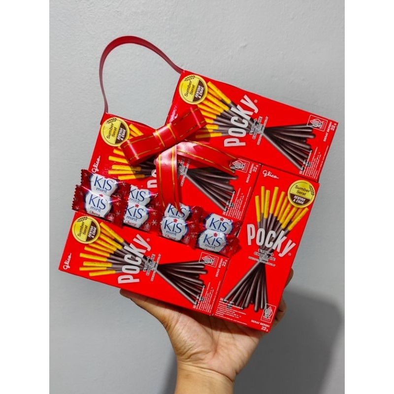 

Yasmine Craft | Tas Pocky | Pocky Love | Pocky | Kado custom | hadiah valentine | hadiah ultah | hadiah wisuda | hadiah custom