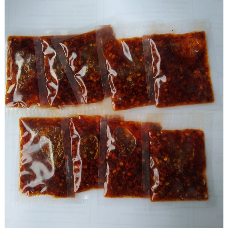 

chili oil udang rebon ekonomis sachet 10gr