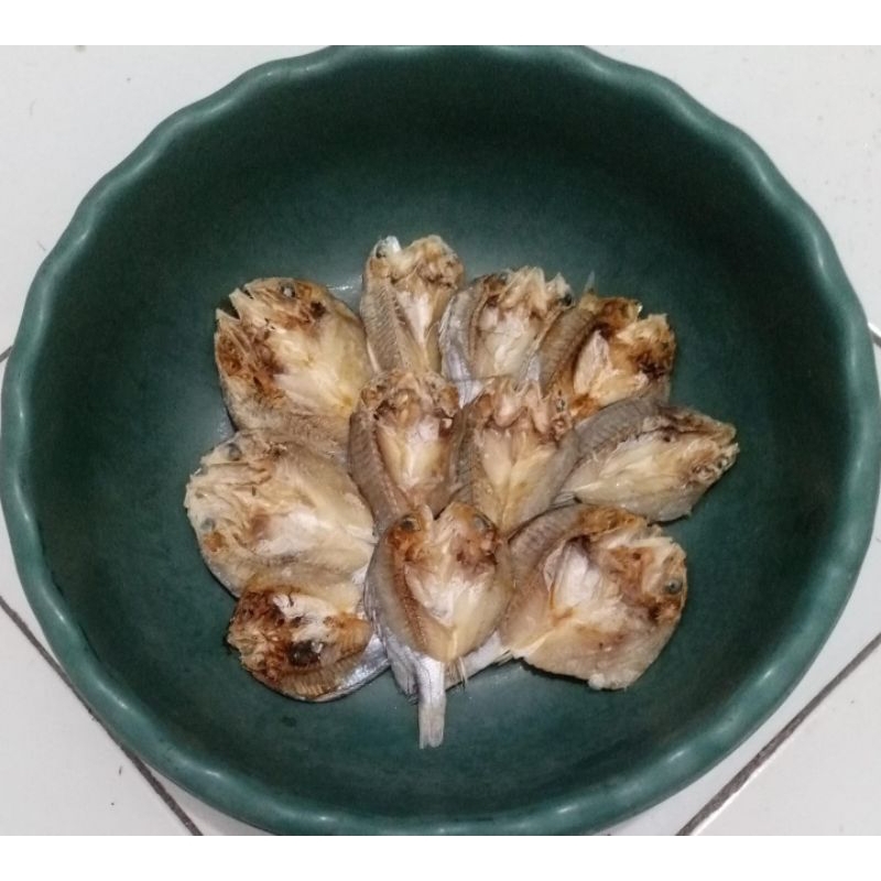 

Ikan Asin Tanda-Tanda Belahan