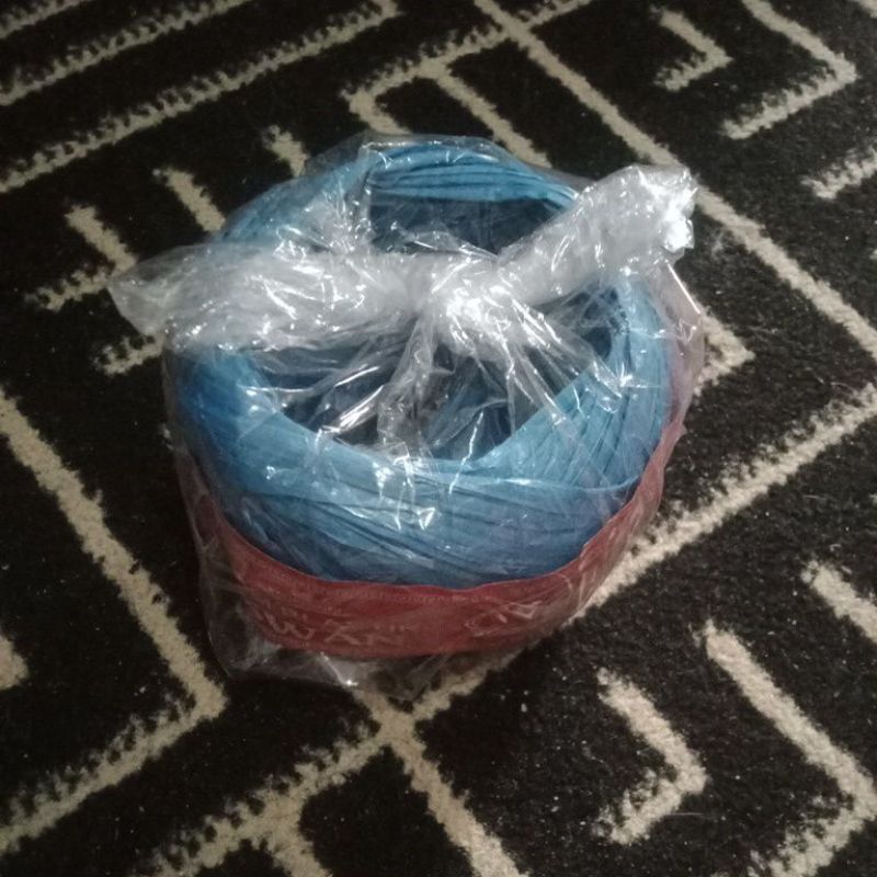 

Tali Plastik Swan 50 Gram Kuat dan Berkualitas / Tali Rafia Mini Kecil Praktis