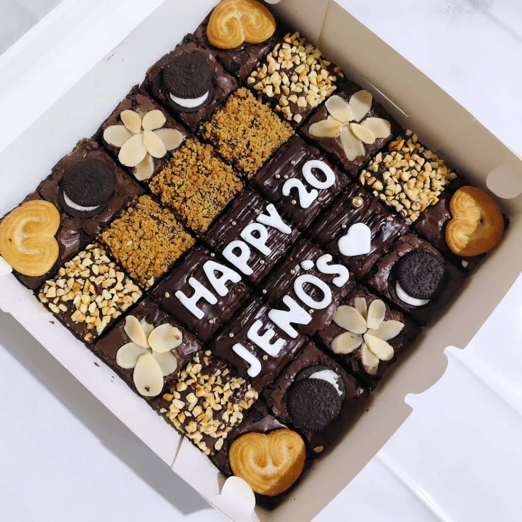 

Brownies Fudgy ( Only Pengiriman instan )