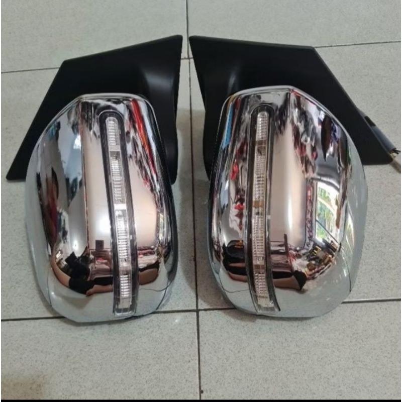 spion mobil agya wae 2010_2019 warna crom/stenlis