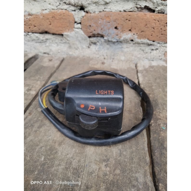 Holder Kanan Honda GL 100 GL 125 Original NOS