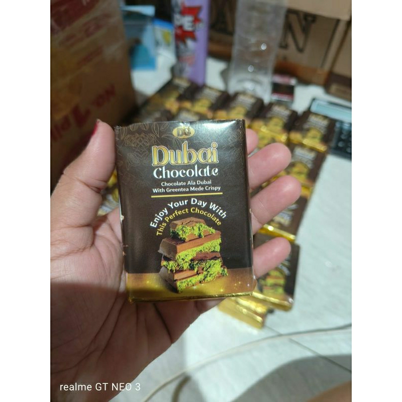 

VIRAL!!!COKLAT DUBAI VERSI TERBARU//DUBAI PREMIUM KUNAFE PISCASHIO