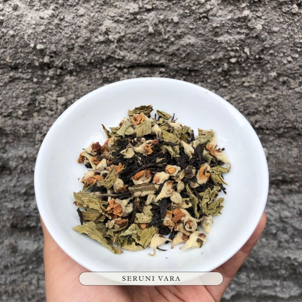 

Anila Tea Blend - Herbal & English Breakfast Infusion | Refreshing Peppermint & Apple Blossom