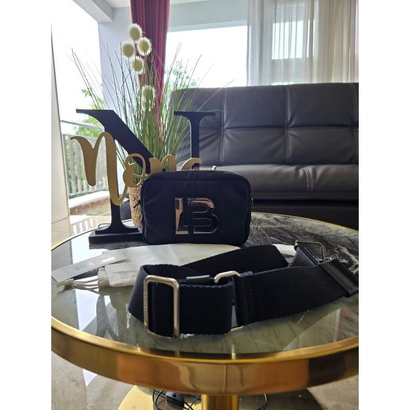 Preloved VVGC‼️BYL Padded Nylon Crossbody Black