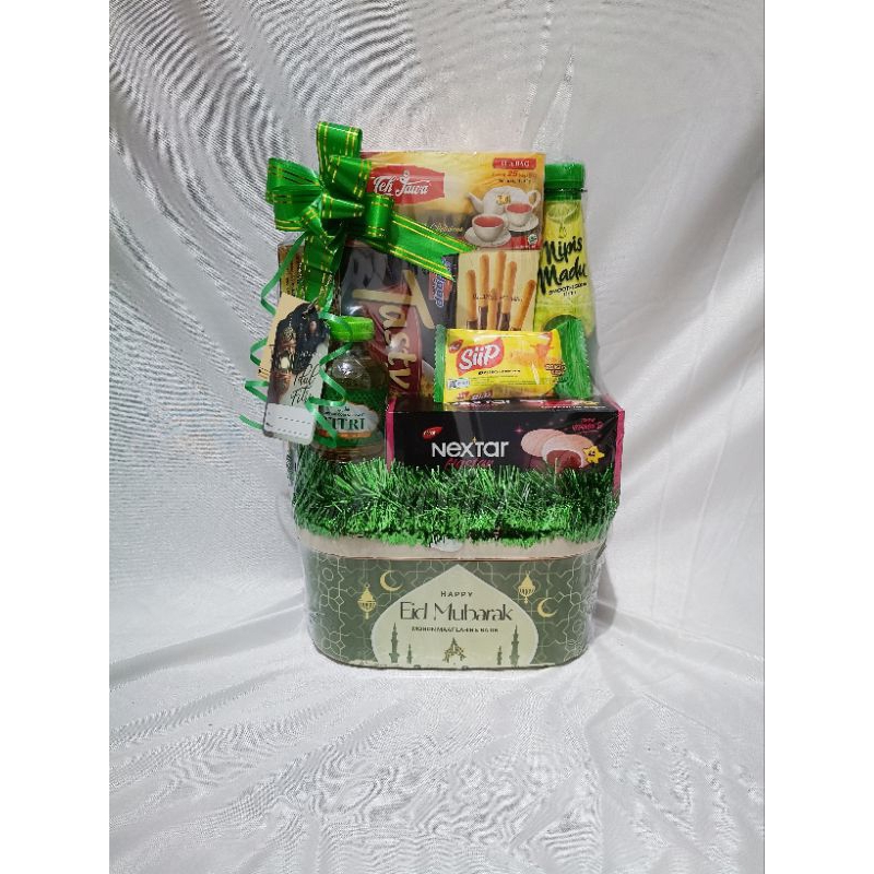 

Parsel lebaran / Parsel Imlek / Parsel makanan / Parsel Idul Fitri / parsel snack / Hampers lebaran / hantaran lebaran / gift lebaran / parsel sembako