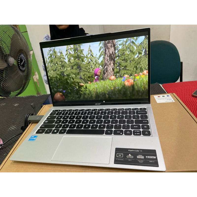 Laptop Acer Al14-31P