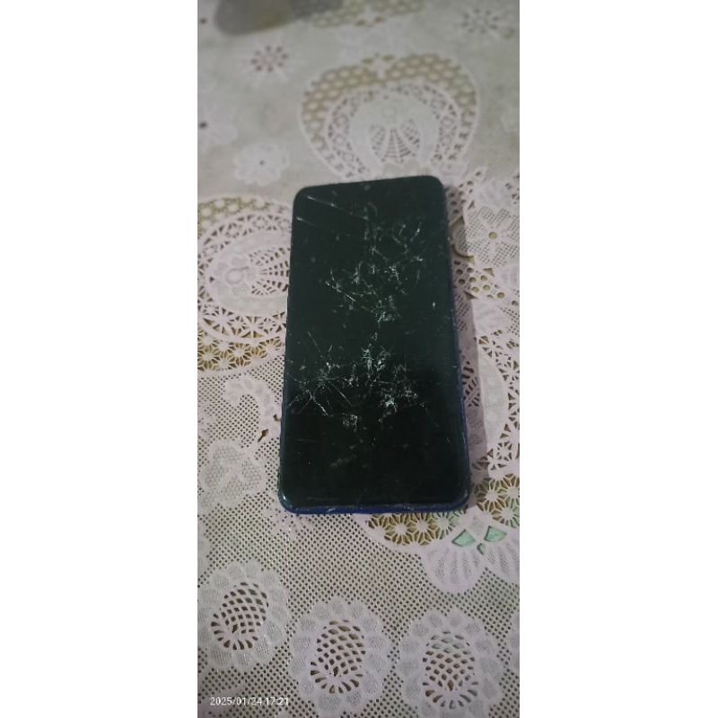 realme 5 pro (8/128)