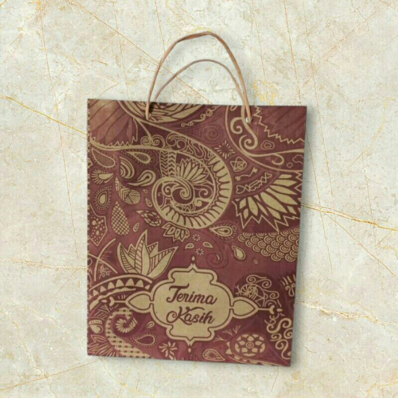 

( ISI 50 UK TANGGUNG 17x21x5) PAPERBAG BATIK / TAS KERTAS BATIK / TAS SOUVENIR BATIK.