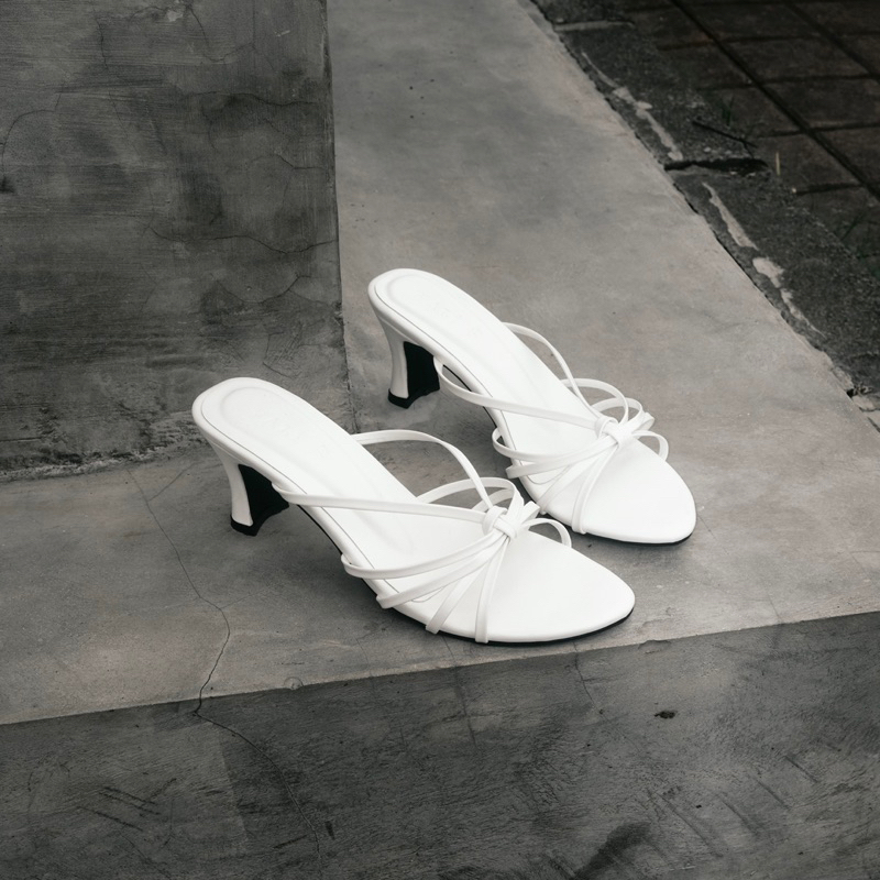 VALI Talia Heels 7CM | Heels Wanita Thin Block Heels | White Heels