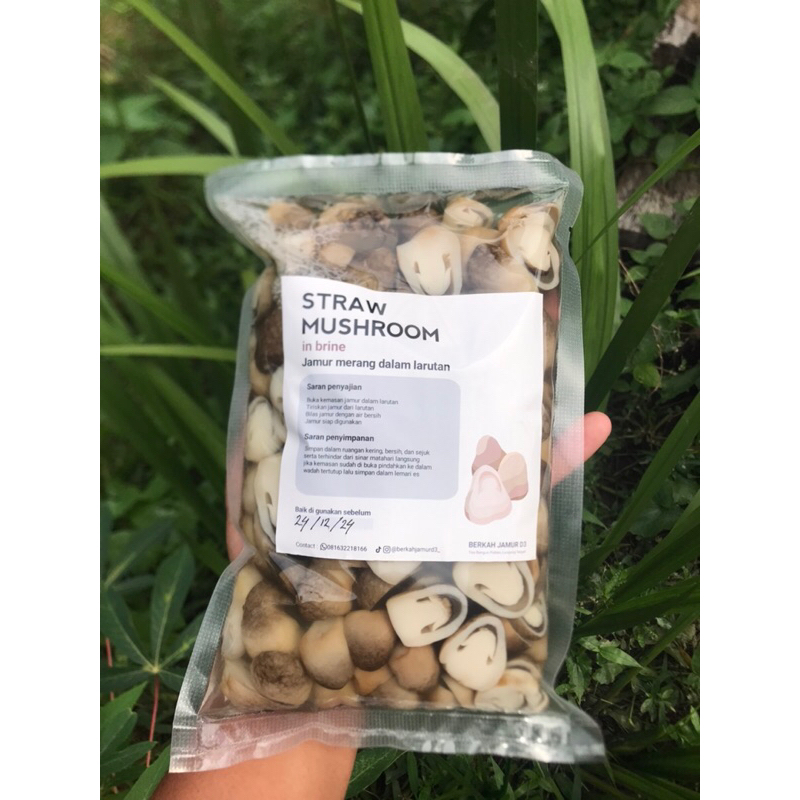 

Straw mushroom in brine Slice 400gr