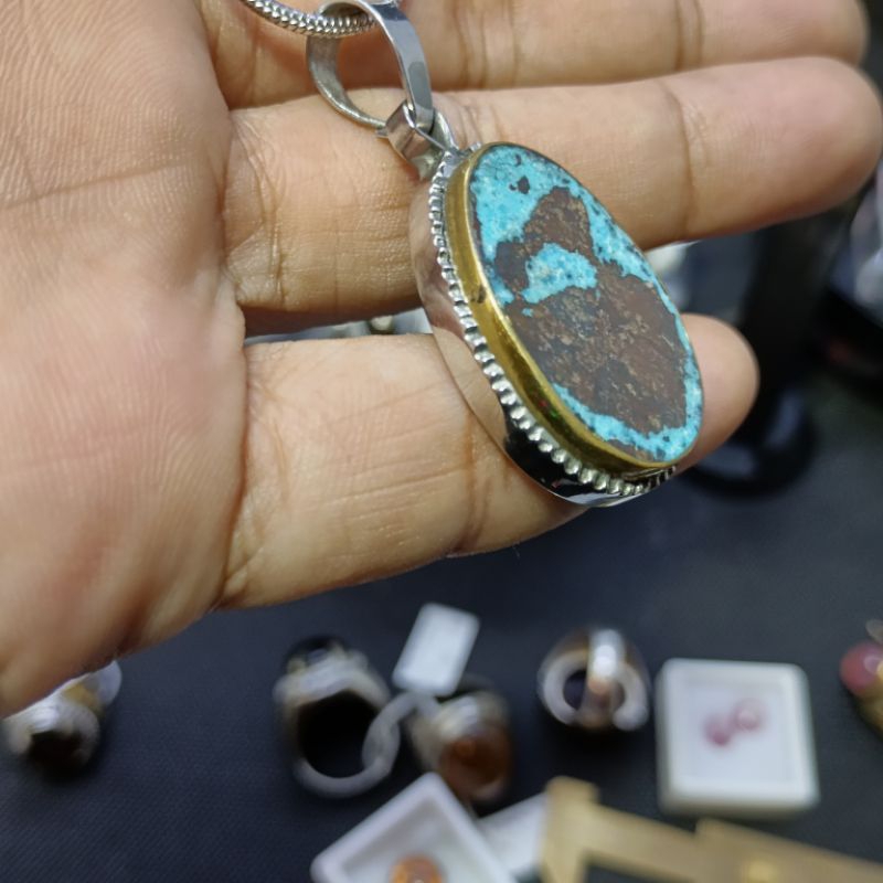 Terbaru Natural Pirus Persia Liontin ikat monel motif