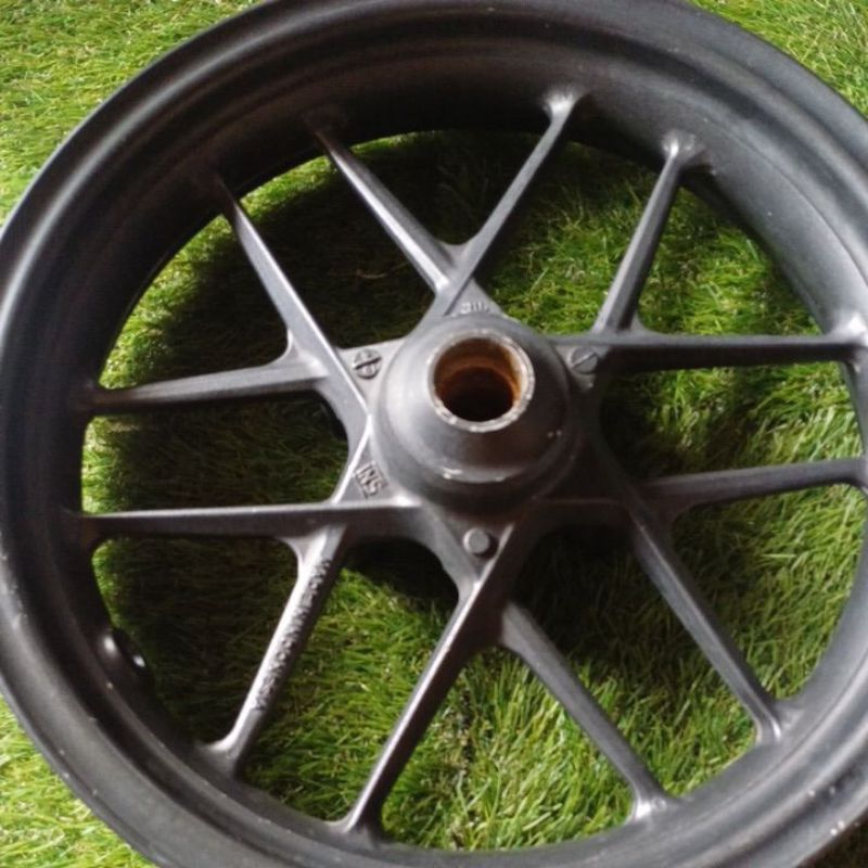 velg depan honda ADV 150 2017 original
