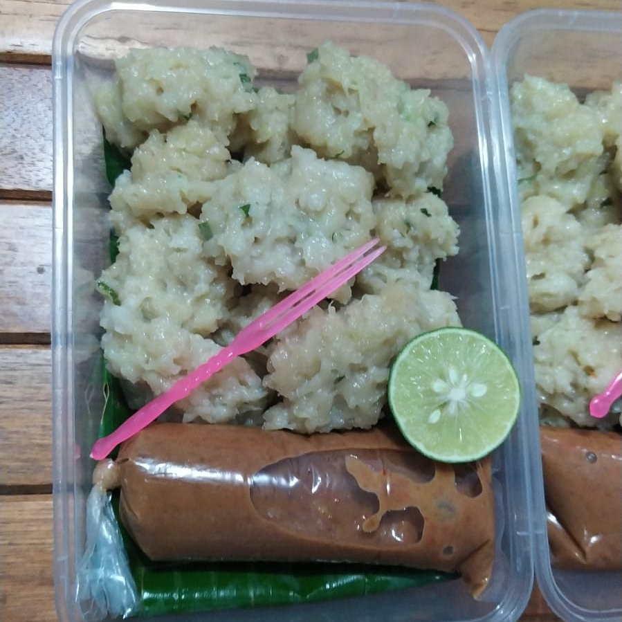 

SIOMAY IKAN TENGGIRI ASLI HOMEMADE HALAL MARENG ISI 13 PCS, FRESH TANPA PENGAWET