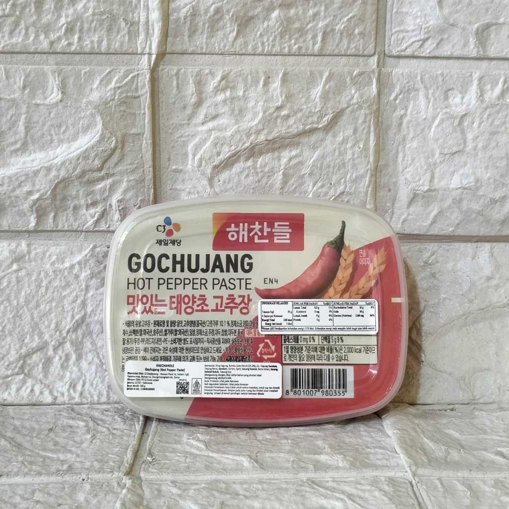 

CJ Haechandle Gochujang Hot Pepper Paste 200gr