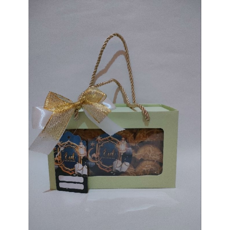 

Parcel Hampers Lebaran Mewah Murah Paket Cookies in Box