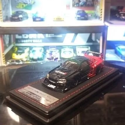 INNO64 Resin Nissan Skyline ER34 LBWK Advan