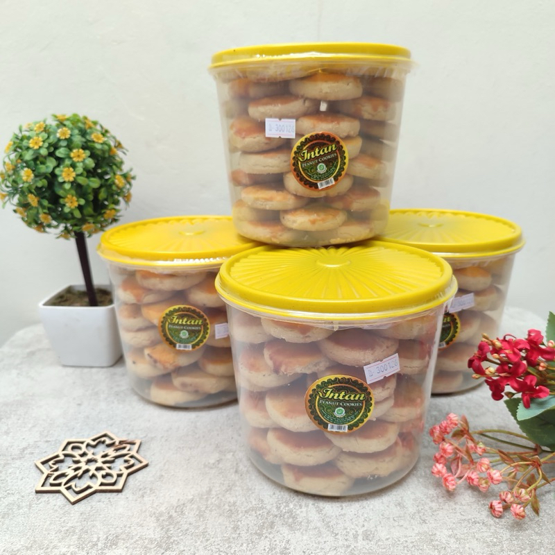 

KUE KACANG INTAN SARI BERAT 800gr/SNACK KUE/KACANG RENYAH