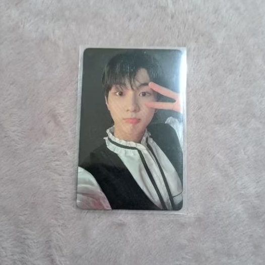 [ READY STOCK ] POB Jungwon Pout Naver Live DarkBlood