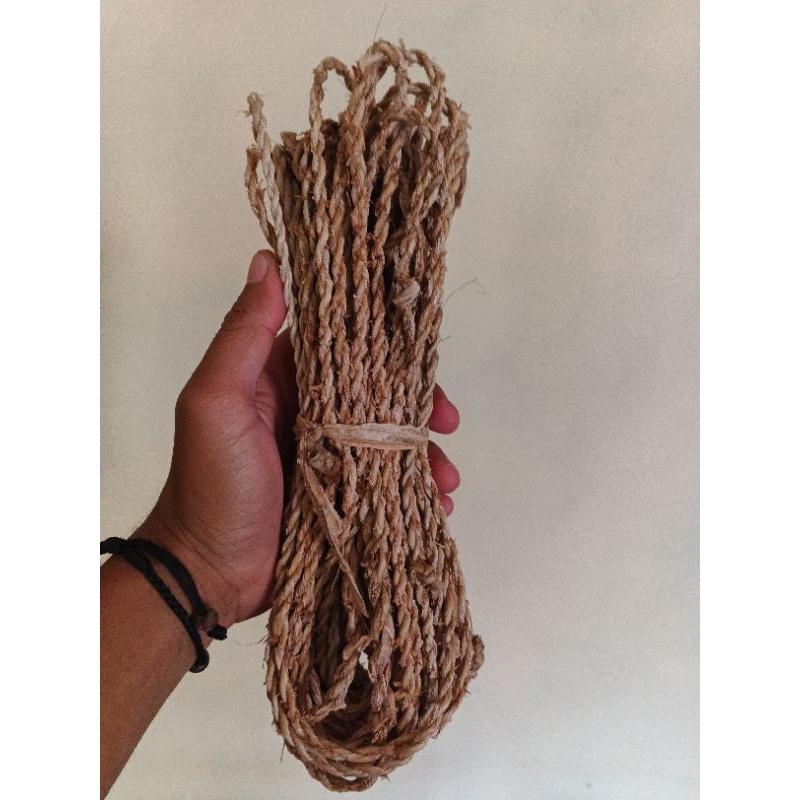 

Tali dari pelepah pisang/tali pelepah pisang/cocok untuk kerajinan/per 1m