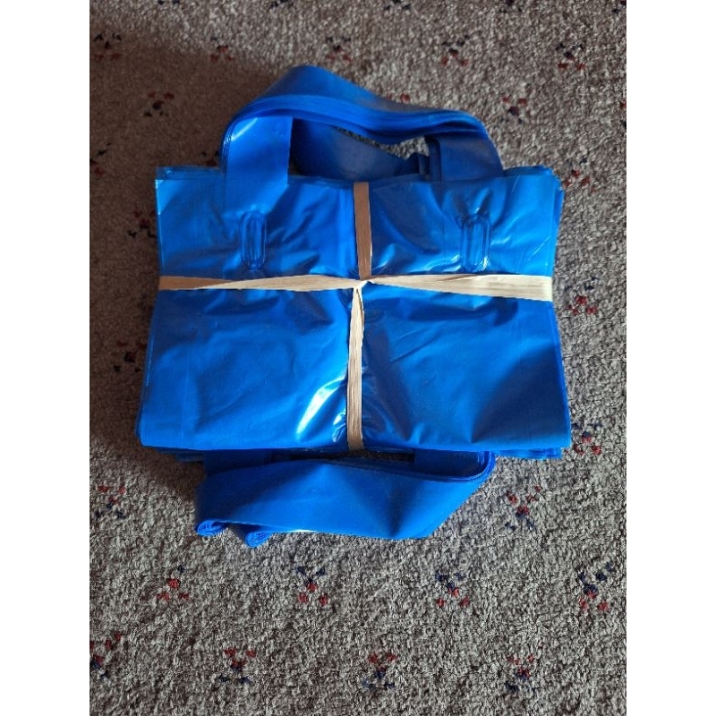 

Tas Plastik 25 kantong/Tas souvenir/Tas softhandle ukuran 25 x 30